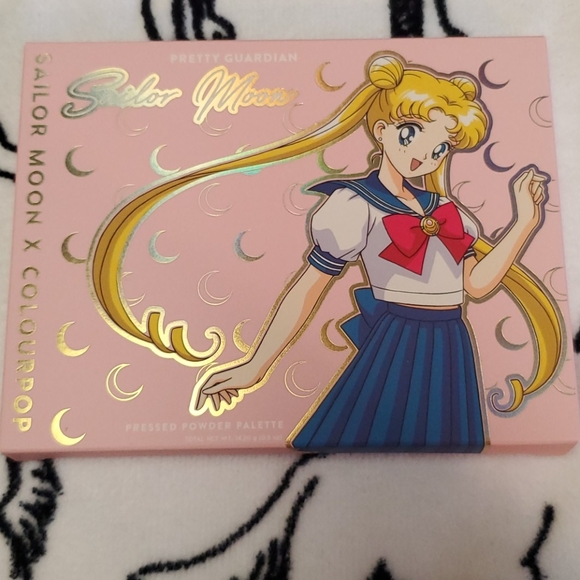 NIB Colourpop Sailor Moon Eyeshadow Palette - Picture 4 of 10